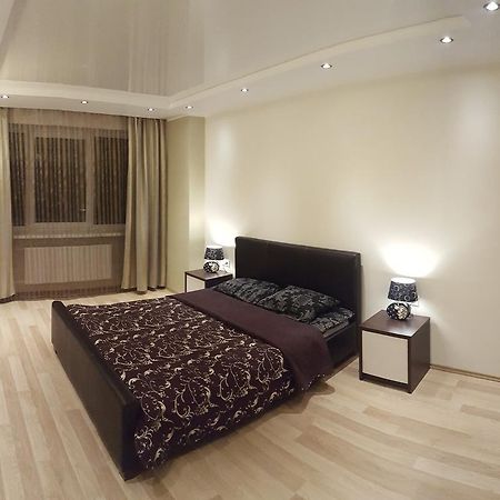 Lux Apartment ปาร์นู ภายนอก รูปภาพ